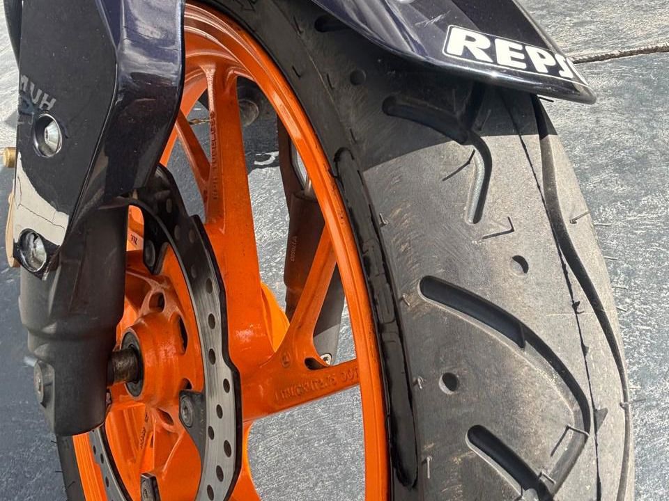 Honda Cb 190R Repsol