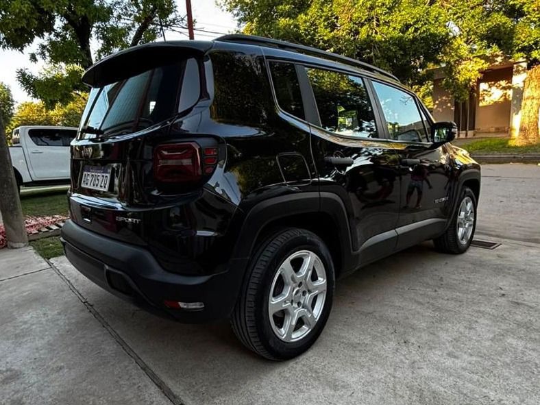 Jeep Renegade 1.8 Sport AT