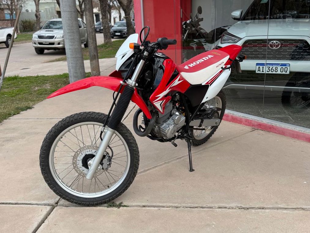 Honda Tornado 250