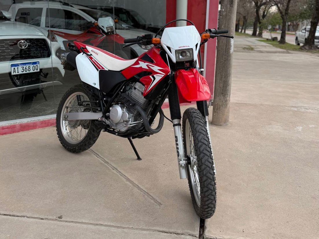 Honda Tornado 250