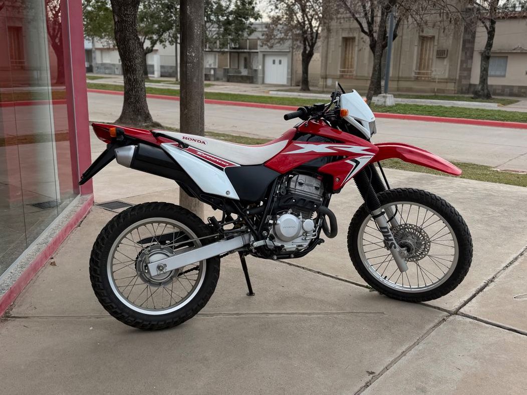 Honda Tornado 250