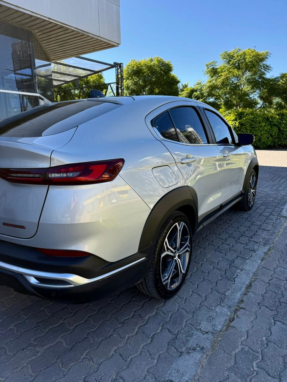 Fiat Fastback Turbo 270 AT6 MY24