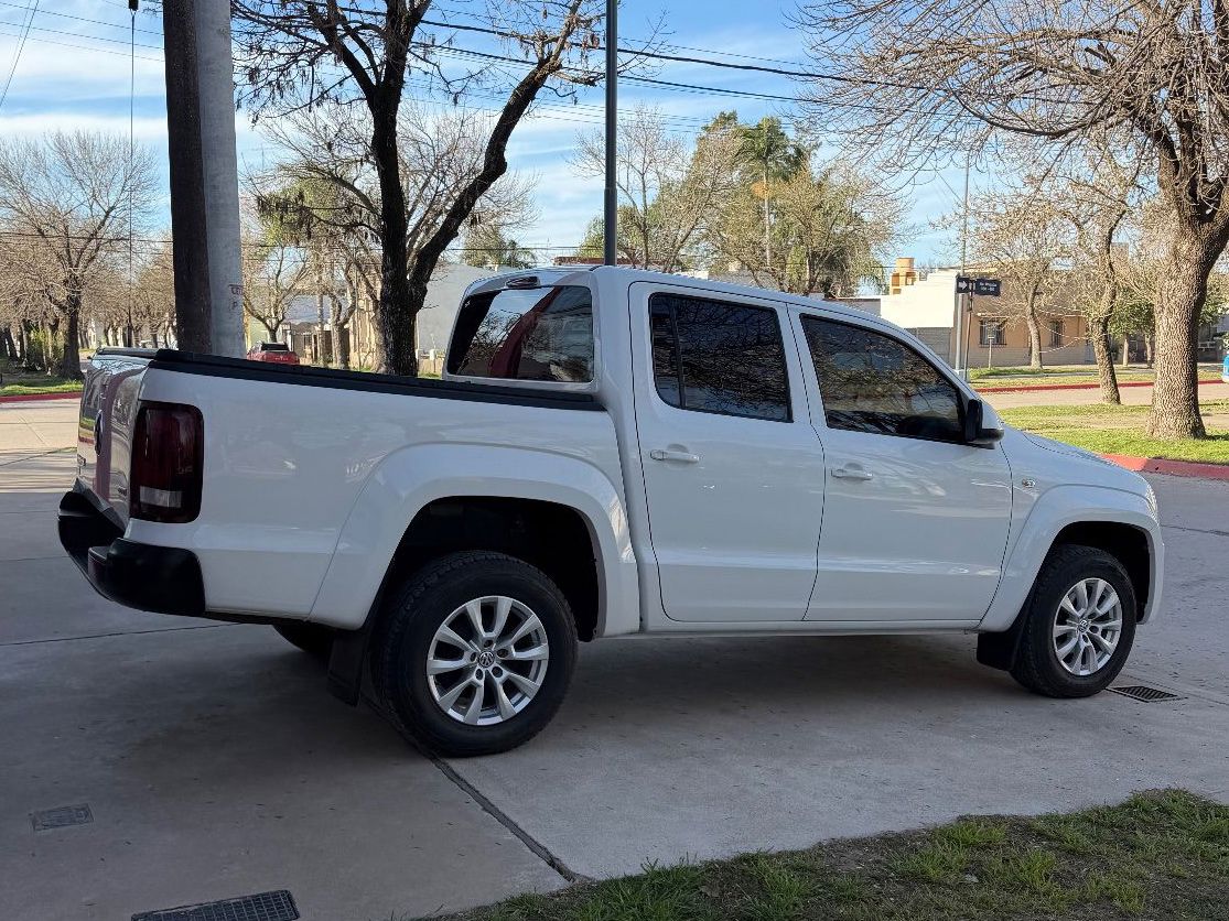 Volkswagen Amarok Confortline MT 4x4 180HP