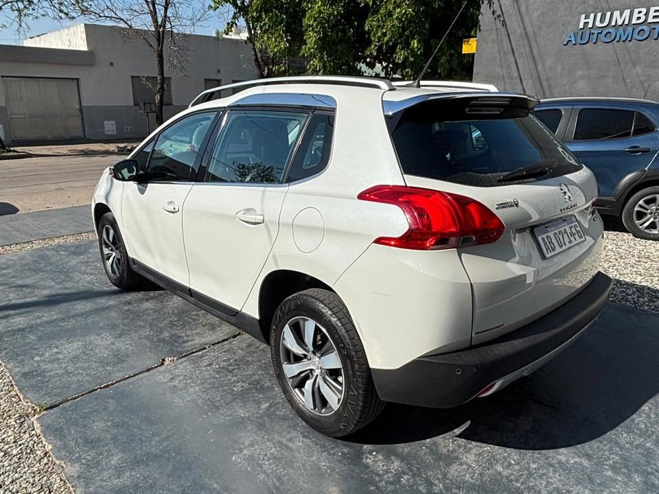 Peugeot 2008 Sport MT 1.6 THP